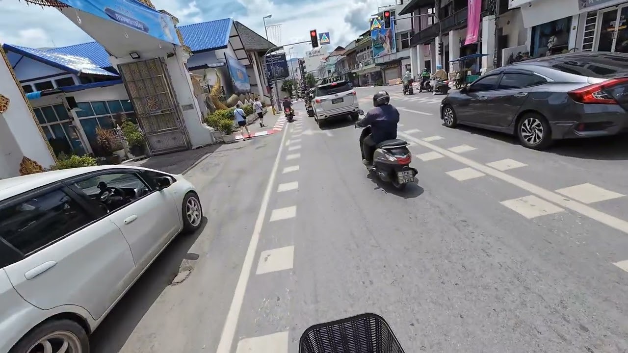 Bike ride round Chiang Mai