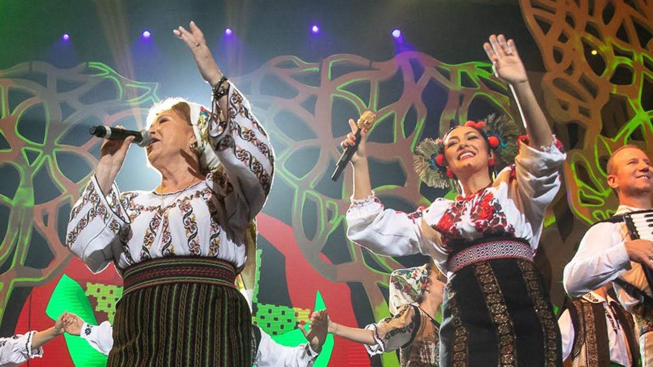 Andra & Mioara Velicu - Hai La Joc, Badita (Concert Traditional)