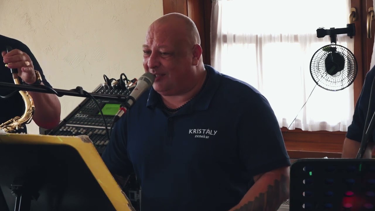 Kristály Zenekar  - Indul a svábhegyi fogaskerekű