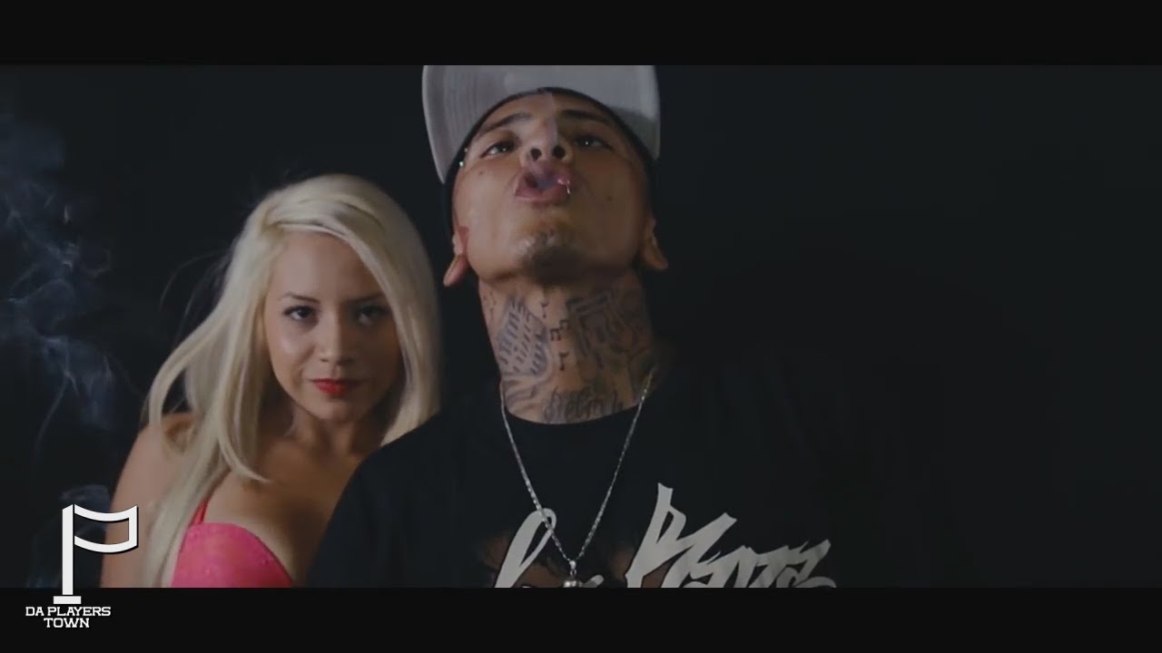 Pinche Mara - El Mara - No Dejo De Fumar (Video Oficial)