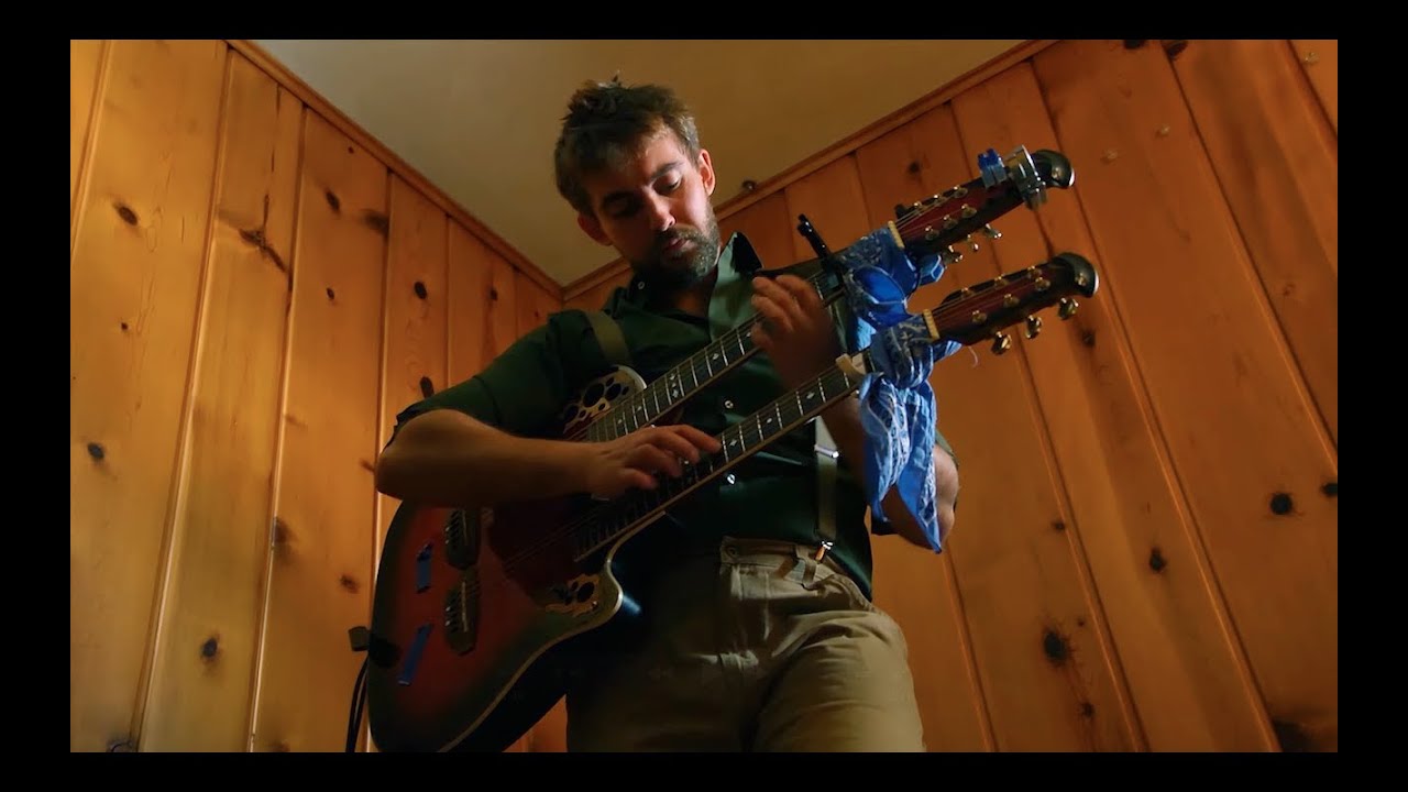 Mark Kroos Plays Dueling Banjos From Deliverance by Himself