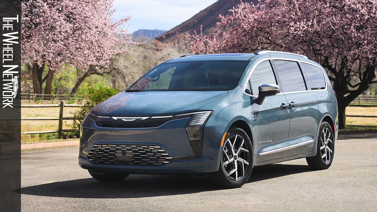 2027 Chrysler Pacifica Pinnacle | Steel Blue | Driving, Interior, Exterior [4K]