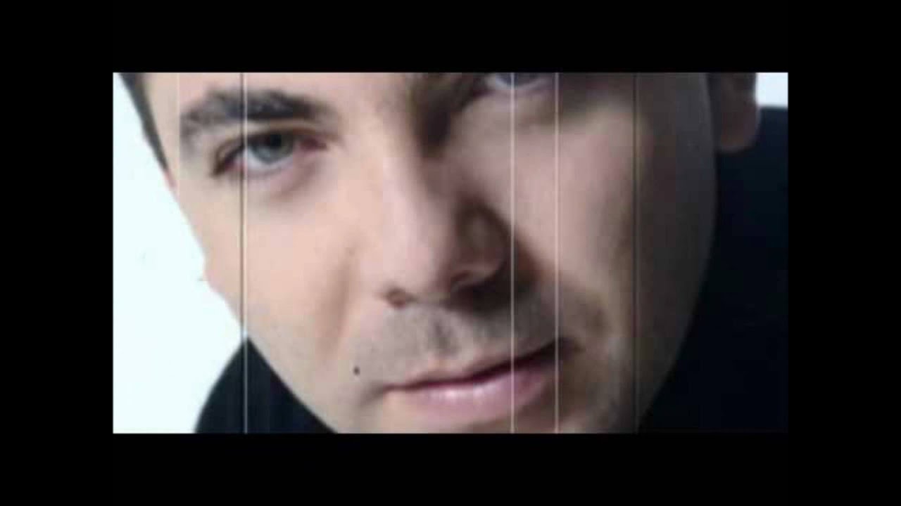 Cristian Castro  - Es Amor - Yanni