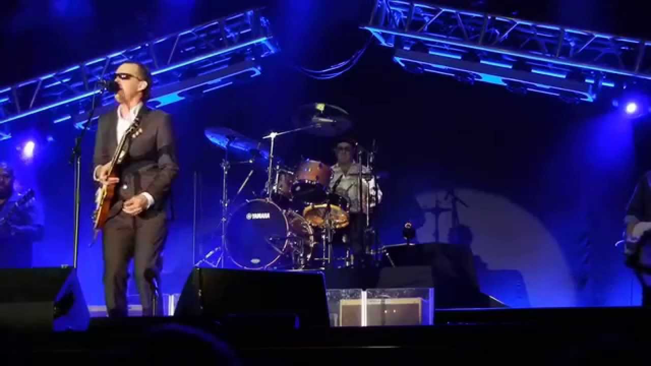 Lonesome Whistle Blues - Joe Bonamassa - Humphrey's - San Diego CA - Aug 26 2015