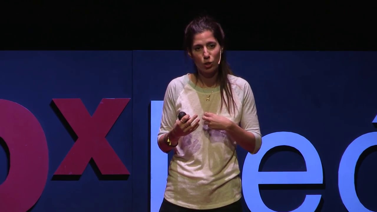 El cambio empieza en uno | Valeria Kechichian | TEDxLeon