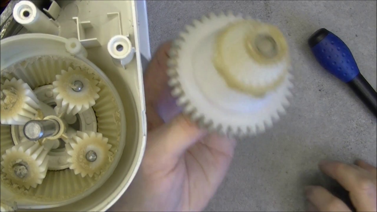 Kenwood kitchen mixer teardown