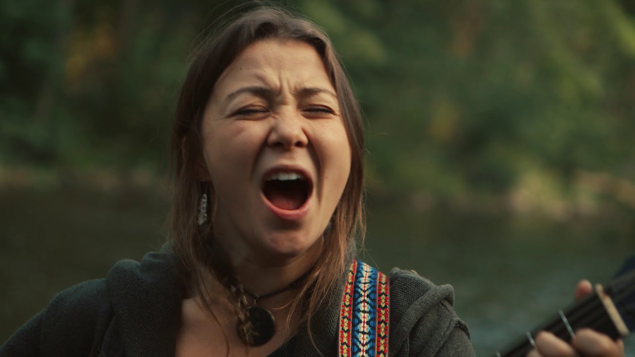 ANNIE SUMI - In Everything