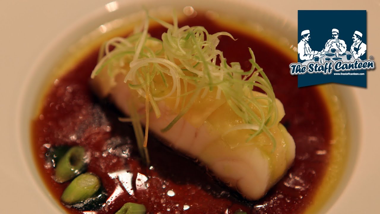 2 Michelin-starred chef Tim Raue creates a Chinese influenced Pike Perch (Zander) fish recipe