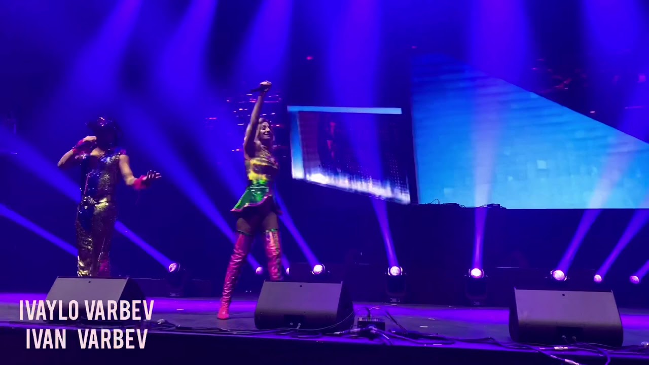 Vengaboys - Boom Boom Boom (Live At We Love The 90s UK Tour)(Manchester Arena) 20/12/19