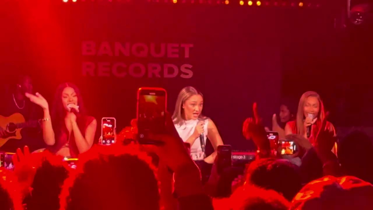 FLO-Fly Girl (Acoustic) @ Pryzm, Kingston, 13th Nov 2024