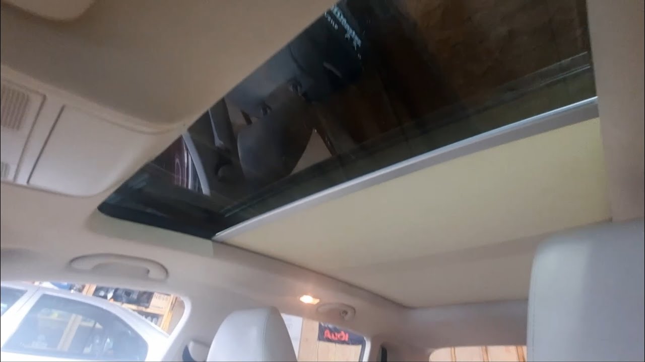 How to replace a Volkswagen Tiguan/Audi Q5 Sunshade DETAILED￼