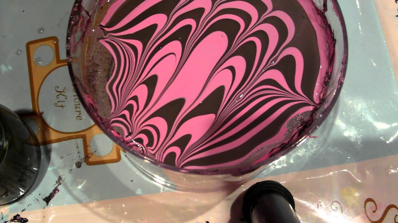 Water Marble Nail Art Pink & Grey (HD)