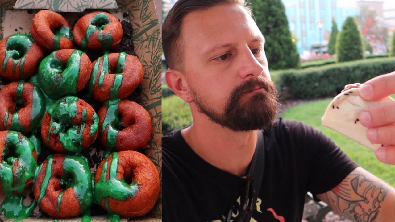 Trying Some Spooky Snacks At Halloween Horror Nights Universal Orlando & How To Stay And Scream!