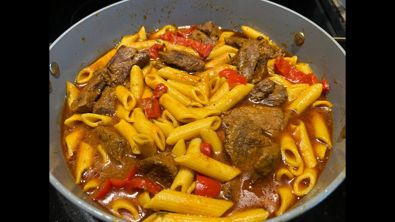 Haitien Sos Viann Bef ak makaroni byen gou/Haitien Beef with pasta