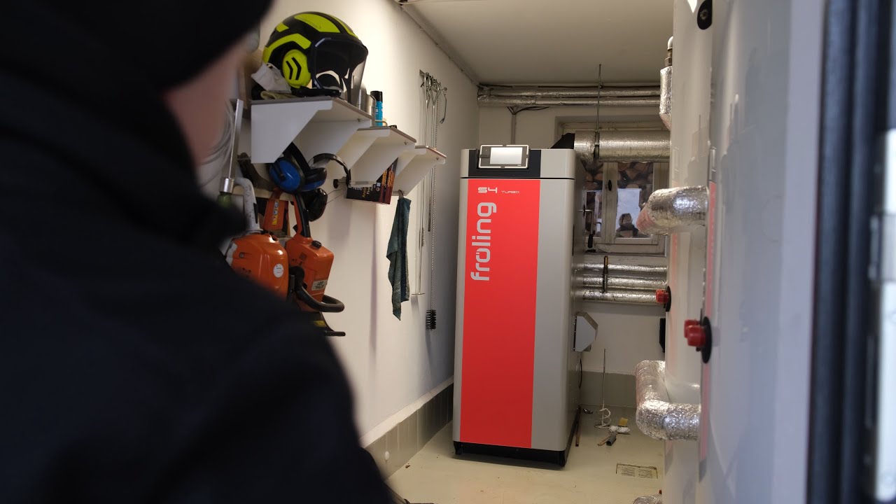 Holzvergaser säubern Fröling S4 Turbo