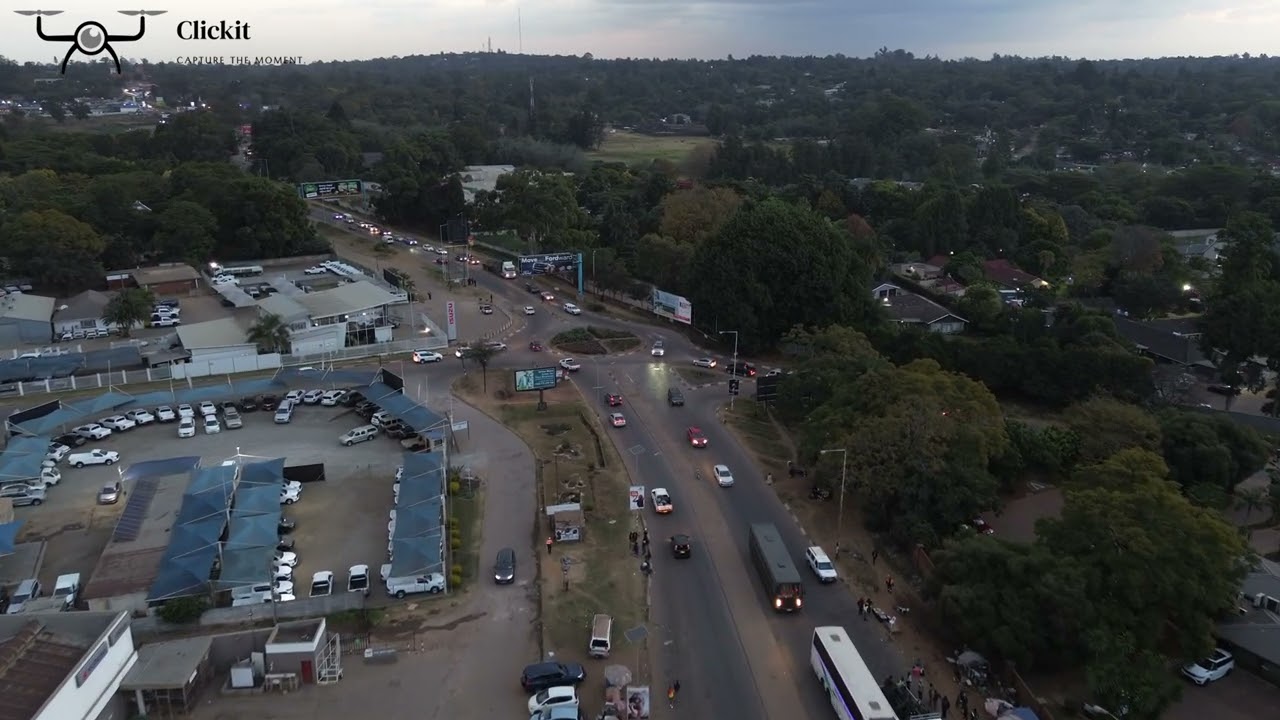 Chisipite, one of Harare's low-density suburbs. New Shopping mall under construction