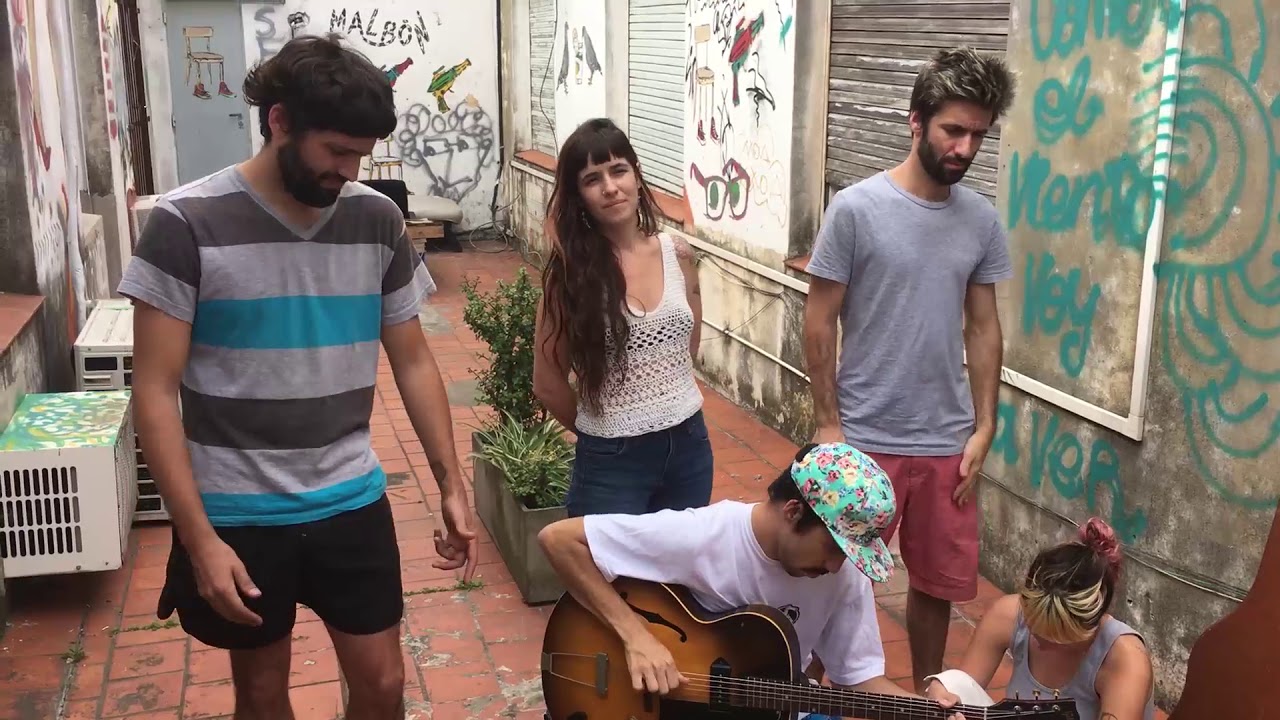 Jeites - Qued&aacute;ndote o y&eacute;ndote (Luis Alberto Spinetta)