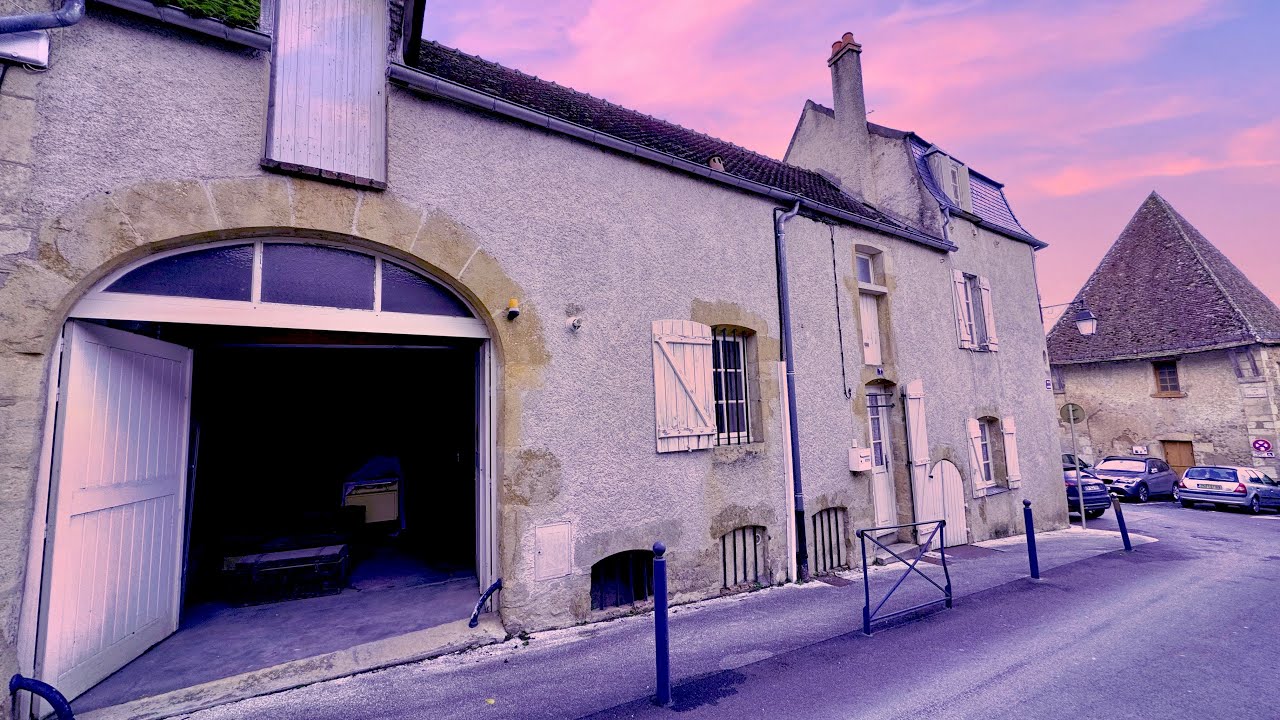 devenir propriétaire maison 2 chambres garage grenier caves et jardin. Bourgogne France