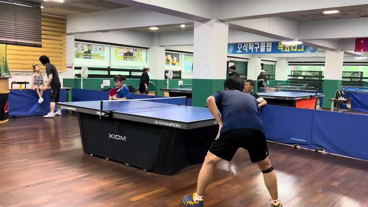 오석탁구클럽           황하람선수(초5) vs 양한열(6부)