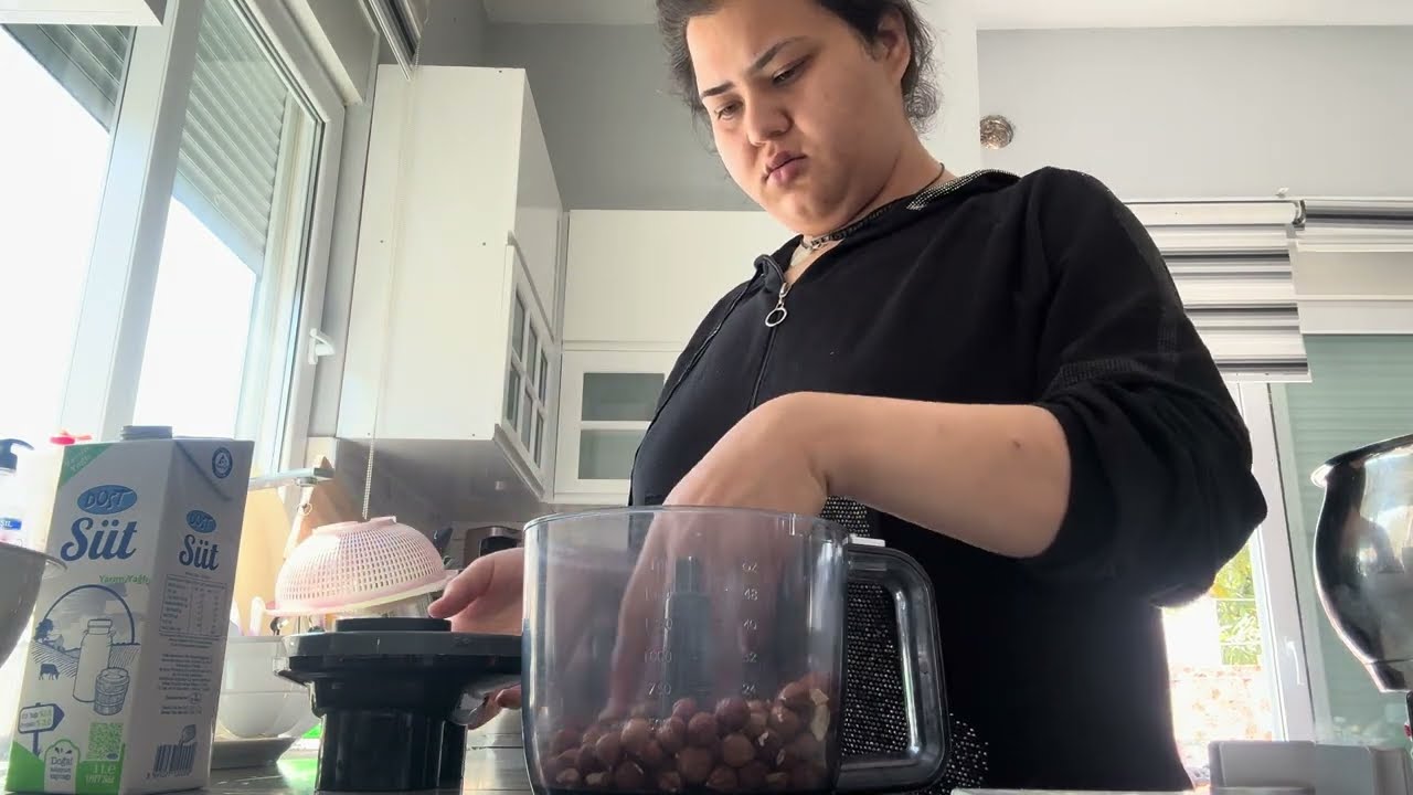 Kardeşimin arkadaşları iftara geliyor - Hamaratlığım