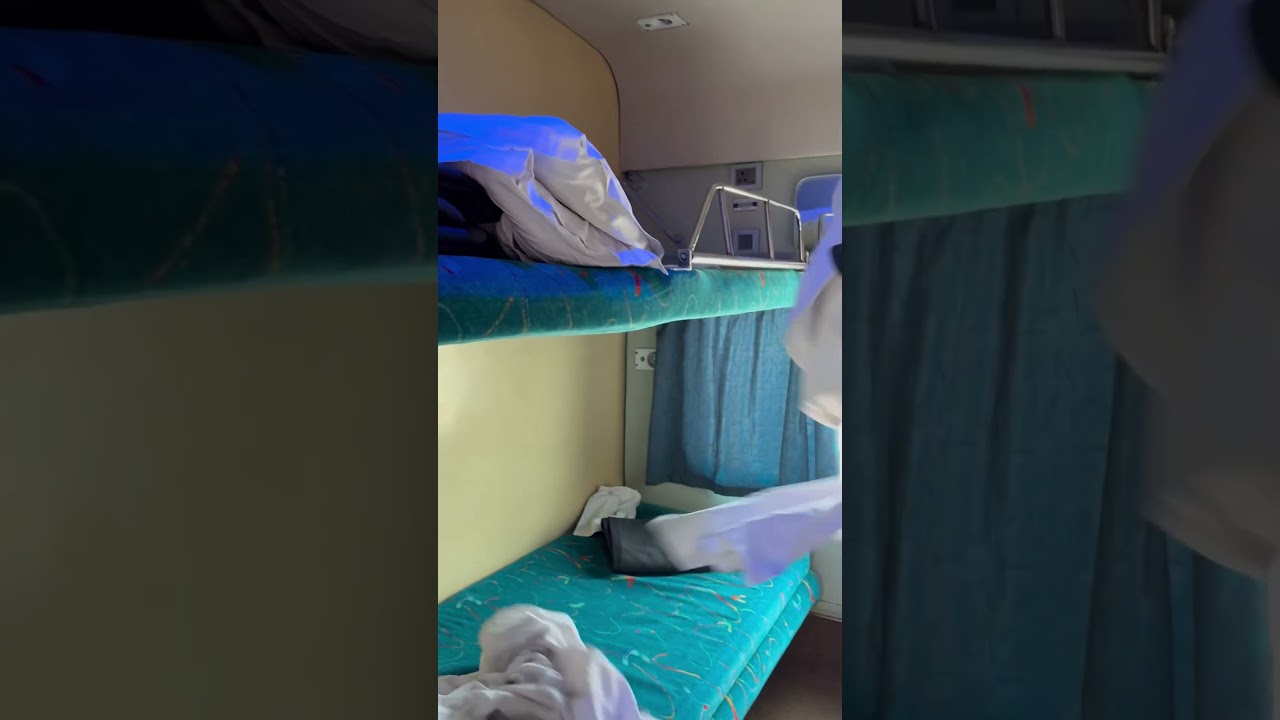 AC 1st CLASS TRAVEL | SWARAJ EXPRESS #indianrailways #travel #traveller #subscribe #youtubeshorts