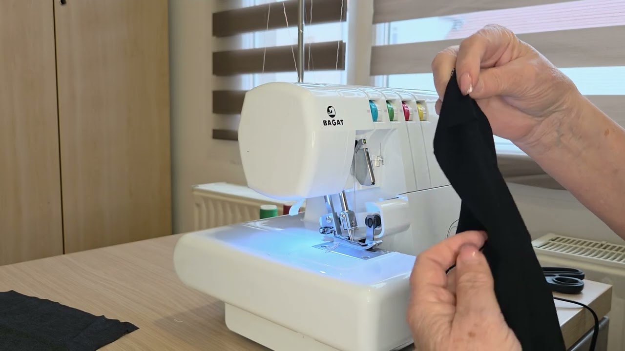 Združevanje dveh materialov z overlockom BAGAT Majda