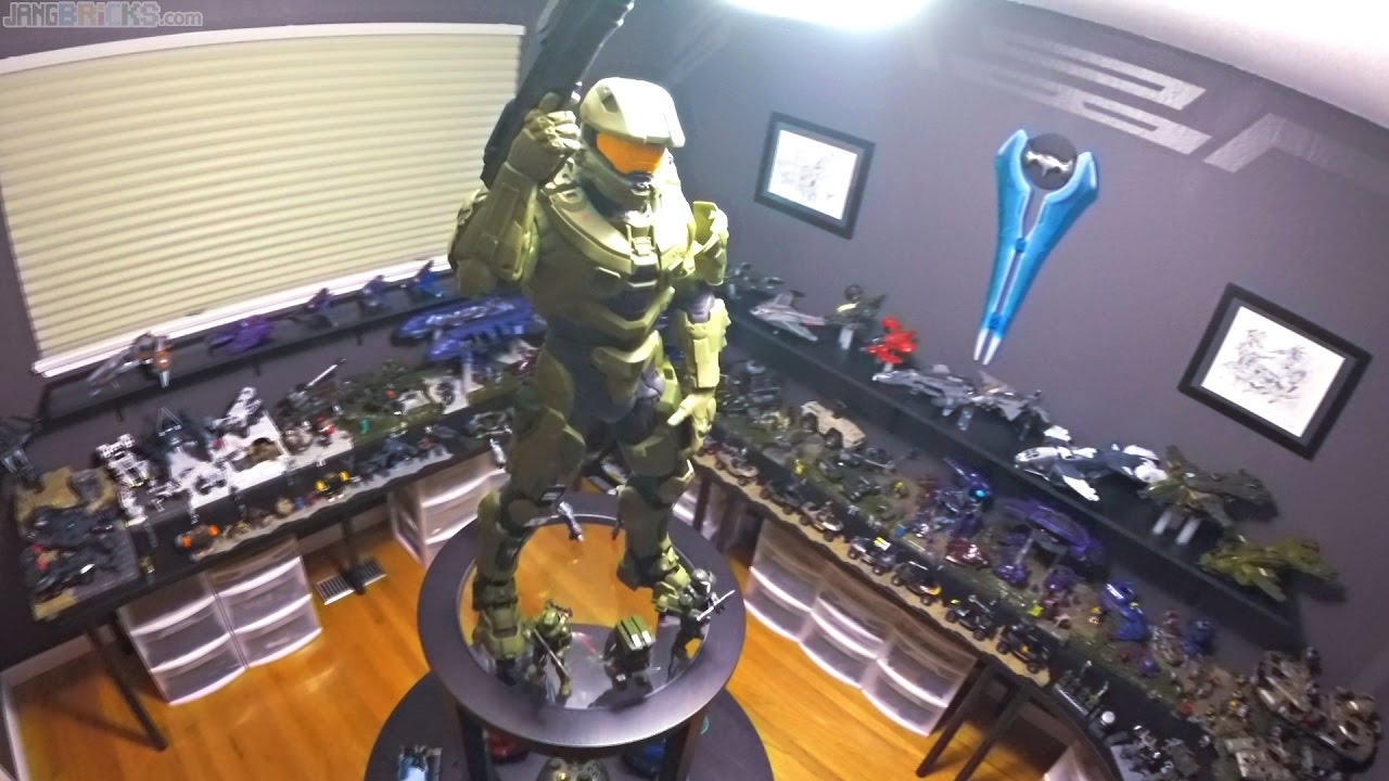 Room 117: My own Halo & Mega Construx museum!