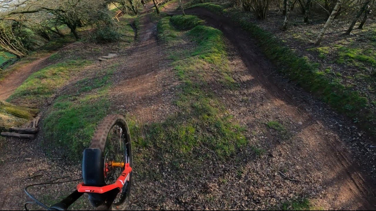 Dirt Farm bike park MOTO line  