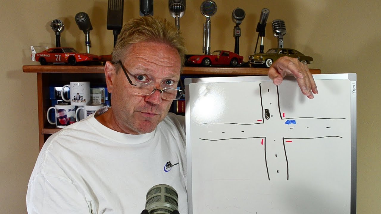 How 4-Way Stops Work - Ep. 6.089