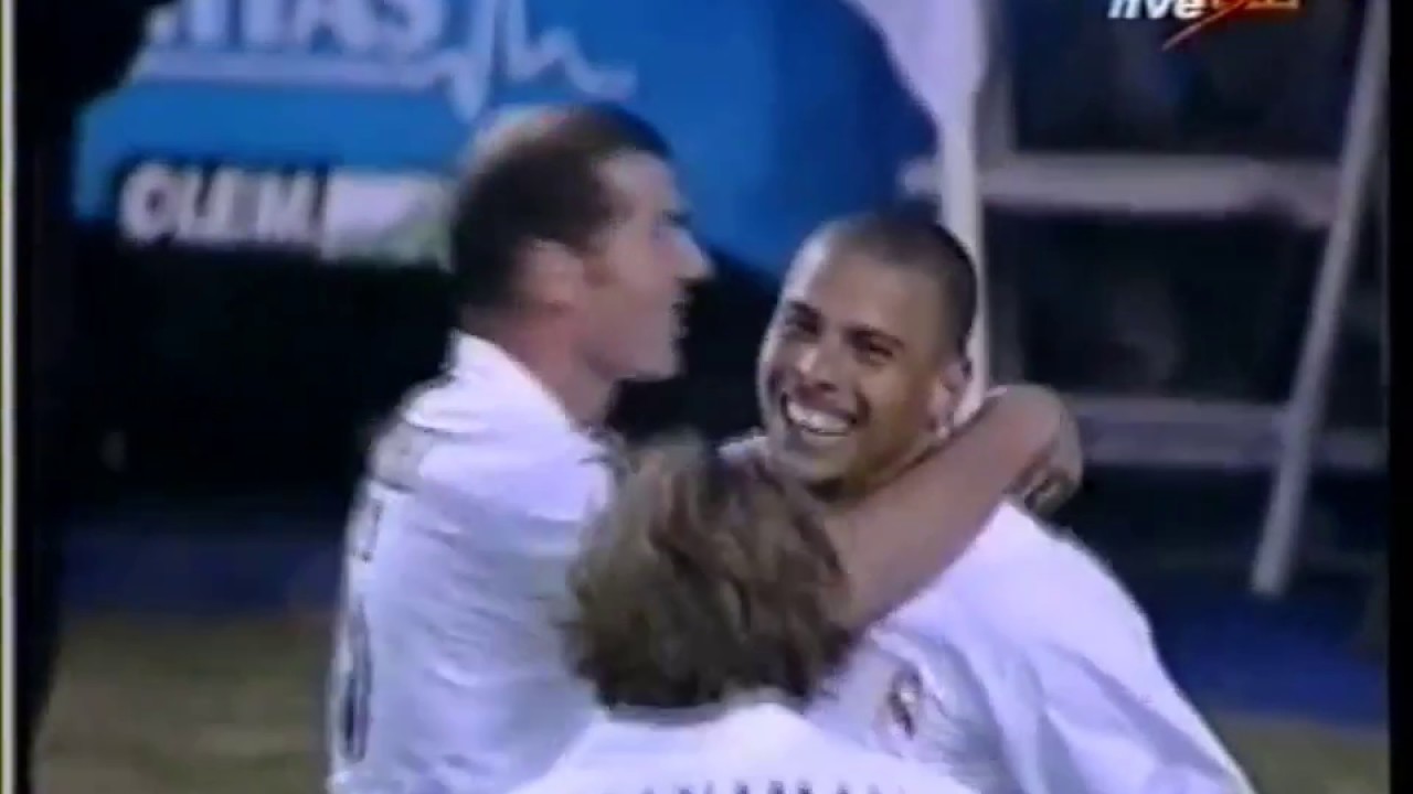 2002-03  REAL MADRID-REAL BETIS  4-1  galacticos show