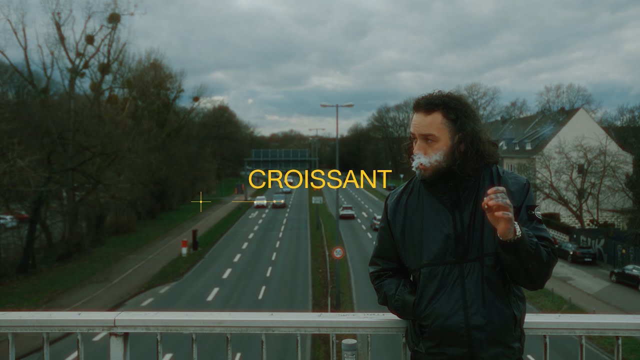 9INEBRO - CROISSANT prod. by DIENST&SCHULTER