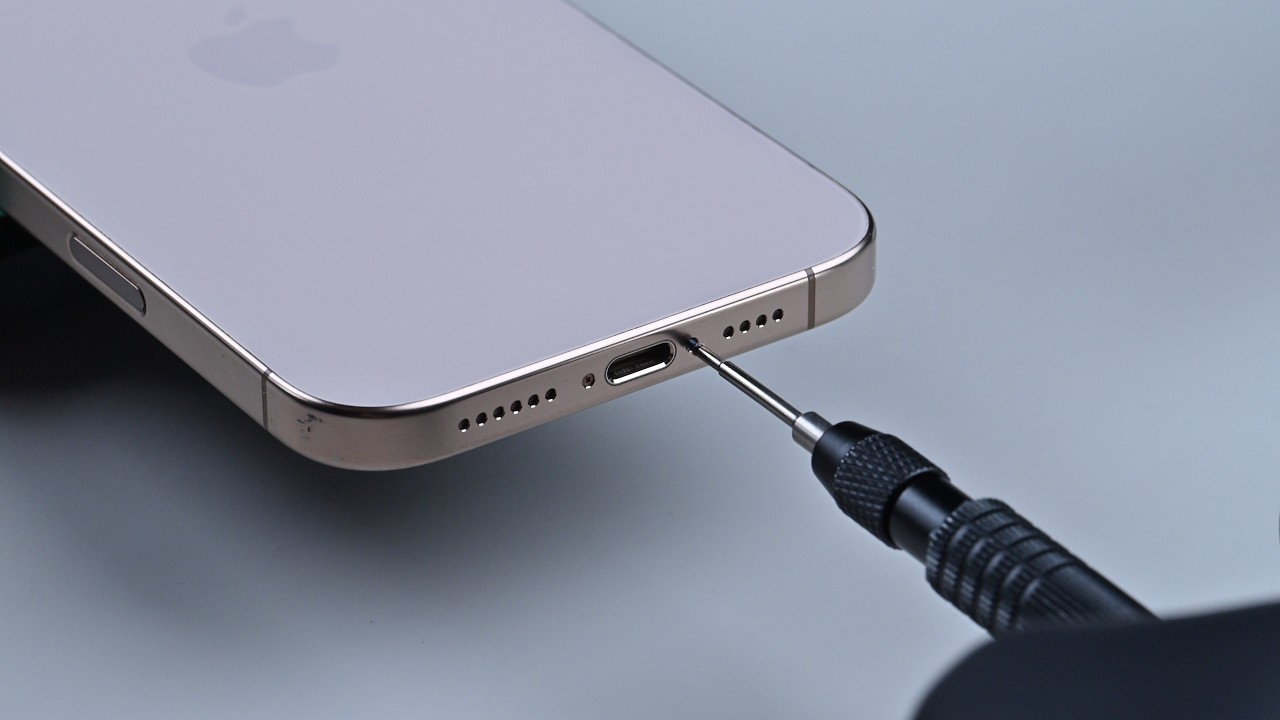 [ASMR] What? Is It Already Time to Replace the iPhone 16 Pro Max Battery?