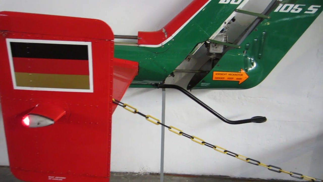 Hubschrauber Heckrotortr&auml;ger Bo 105 - Demonstrationsmodell - Helicopter tail rotor carrier B0 105