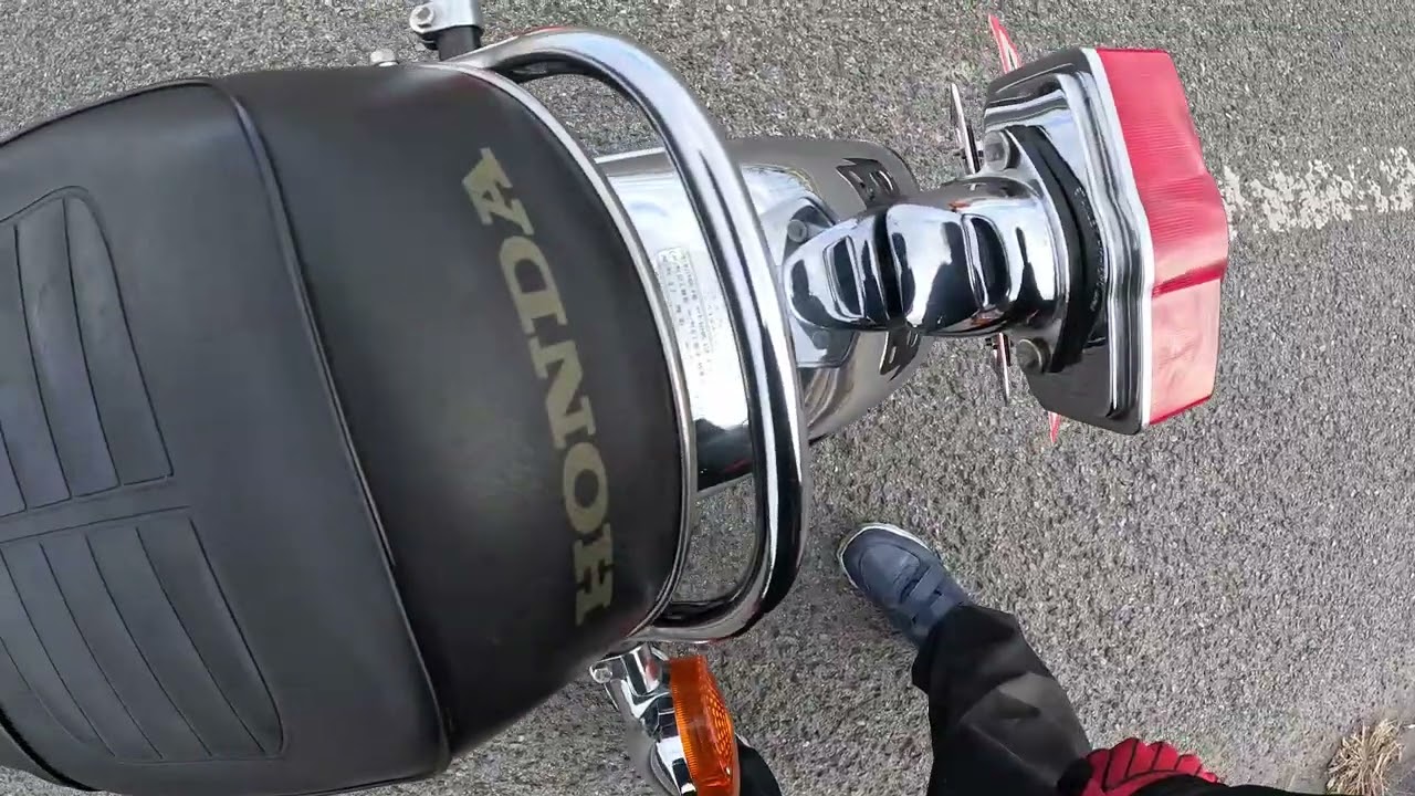 CB750 FOUR K　世界初の直列4気筒エンジンに大型タンクを搭載！ゆったりとした乗り心地でツーリングもバッチリ♪　【走行動画】