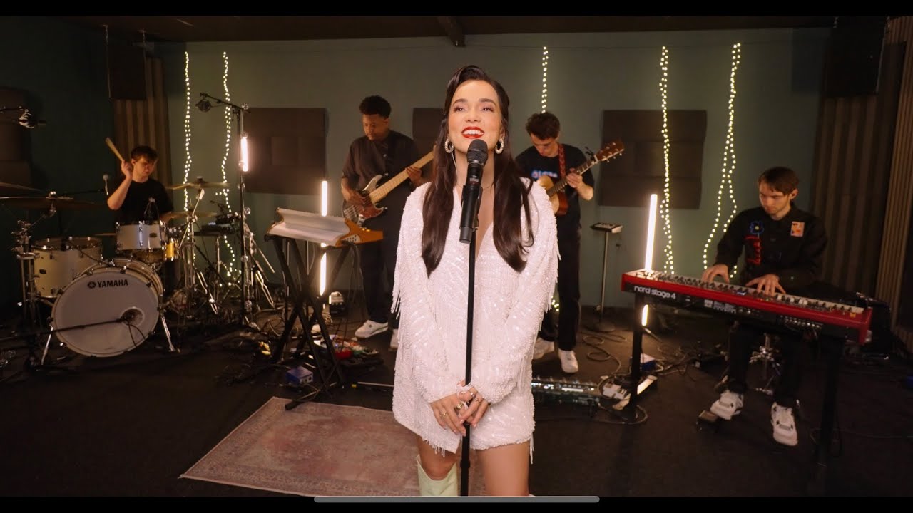 BIBI - Kleine Lettertjes [Live Sessie]