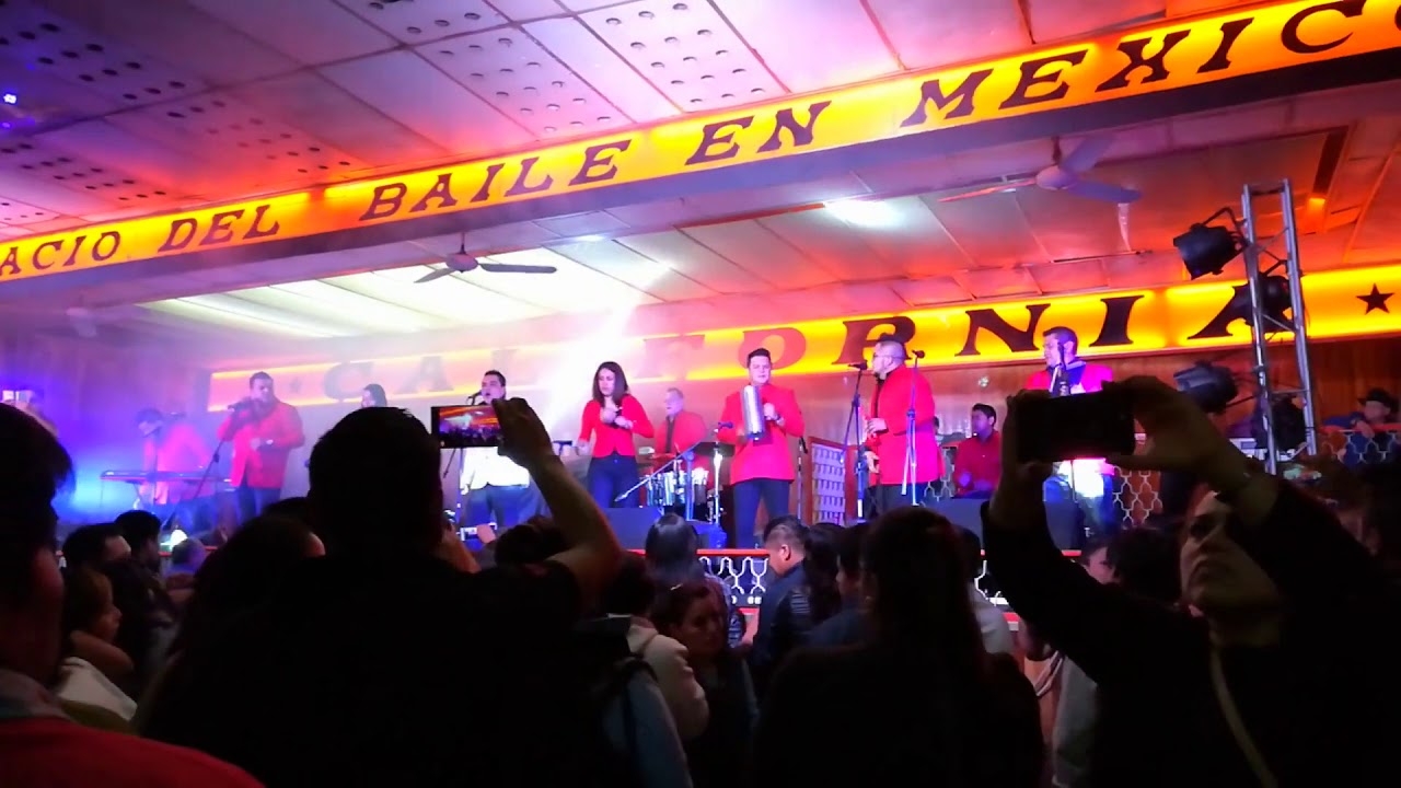 NERY PEDRAZA   festejando a los 64 ANIVERSARIO DE SALON CALIFORNIA DANCING CLUB