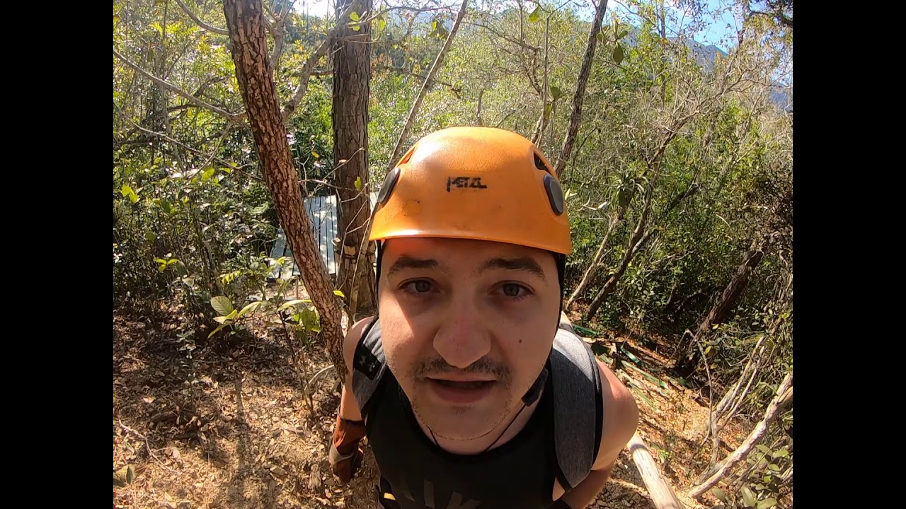 Zipline Vinales (Cuba)