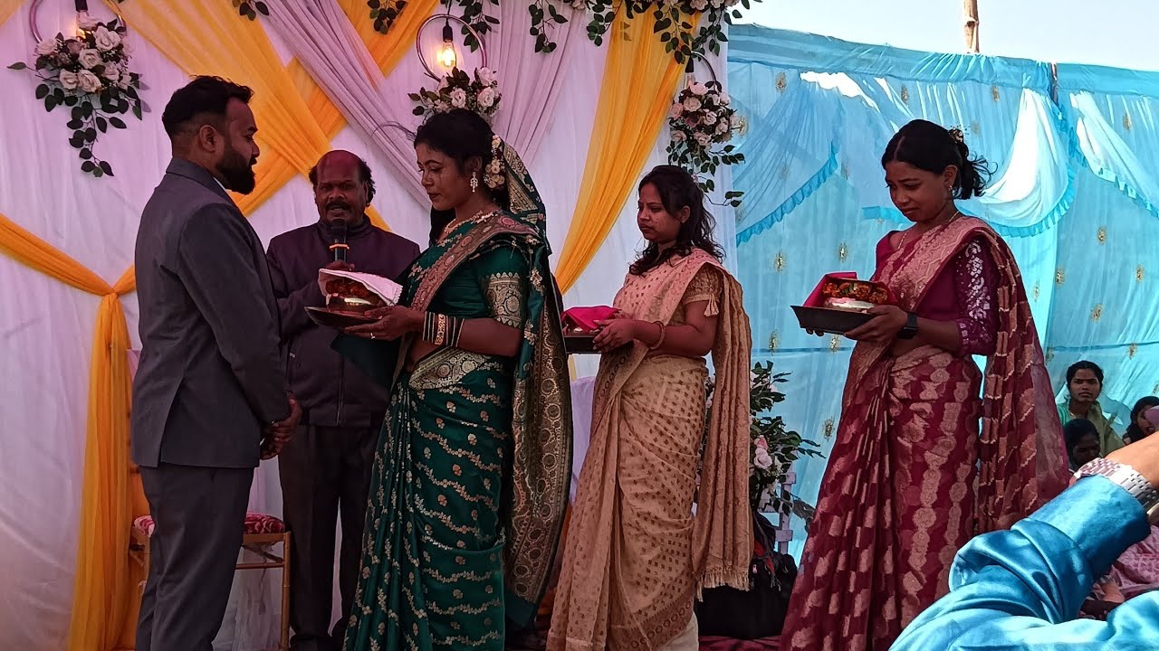 बहन का लोटा पानी हो रहा है 