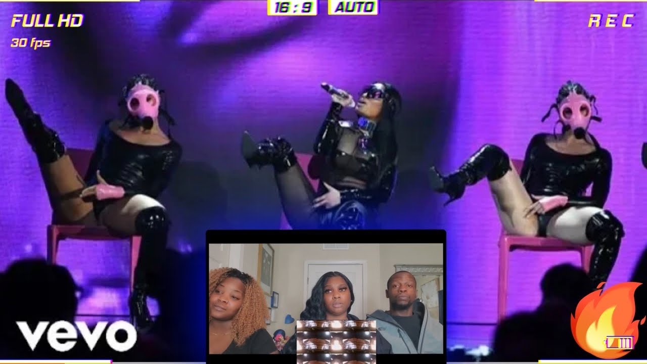 🤯🔥👑 | Nicki MinajLive @ Billboard Awards 2017 | REACTMAS DAY 8 | SUBSCRIBERS REQUEST