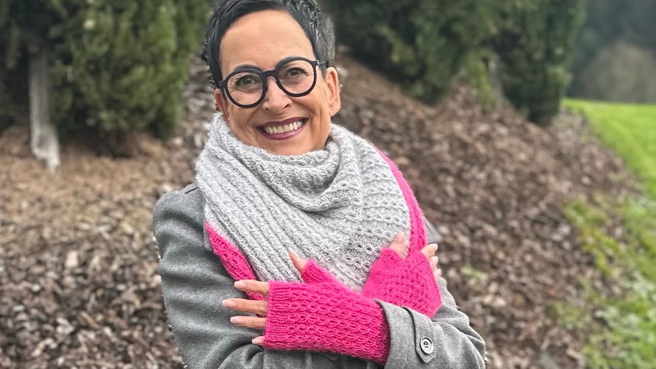 Anleitung OUT NOW: ROS V-Shawl und die ROS fingerless mittens 🩶🩷 15% Rabatt 🩷🩶
