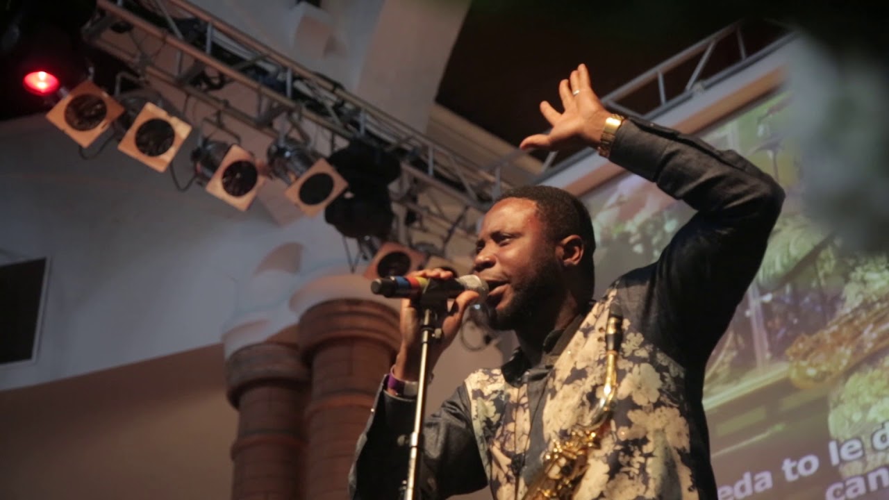 Mike Aremu - African Worship Experience AWE2.