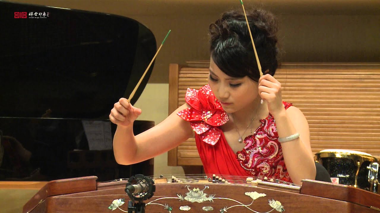 王丹紅創作揚琴協奏曲《狂想曲》王玉珏
