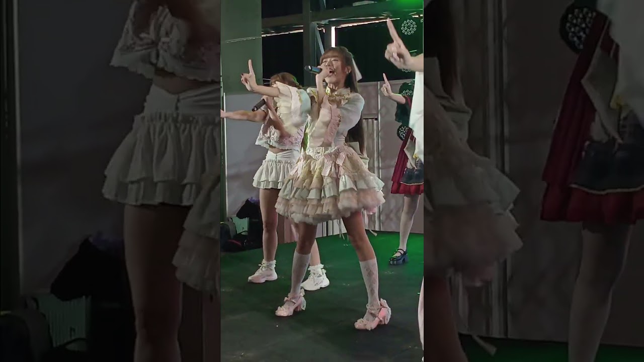 The Glass Girls 'อย่ามา ' (Mint focus) Watashi No Katachi Infinite City Hall, Siam Paragon 5th Floor