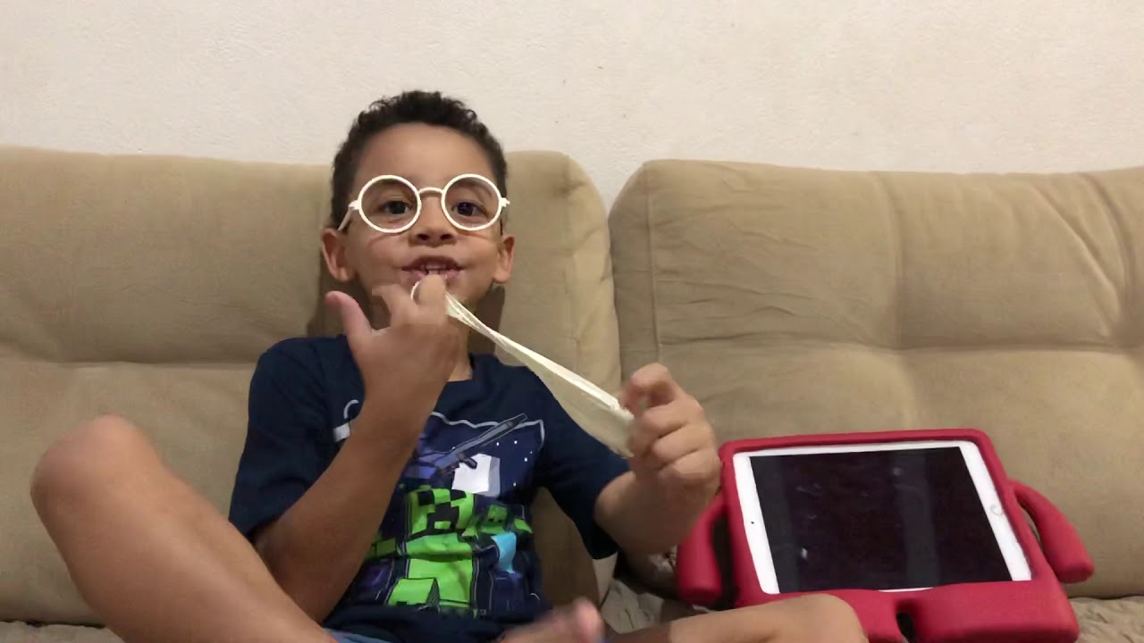 Paulo Crow Gamer - Enchendo Bal&atilde;o At&eacute; Estourar kkk #susto