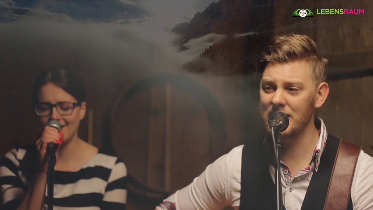 Weit, weit weg - Franz Walder & Marina Altenweisl (Akustik Live Version)