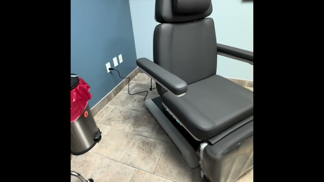 Happy Customer #101 - Med-Resource 474 Medical Procedure Table