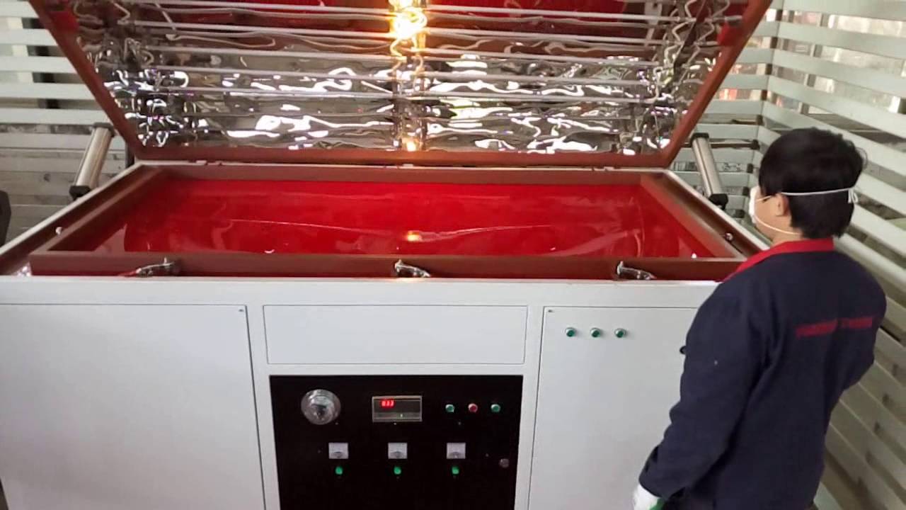 BSX-1224 deep vacuum forming machine forming three big letters