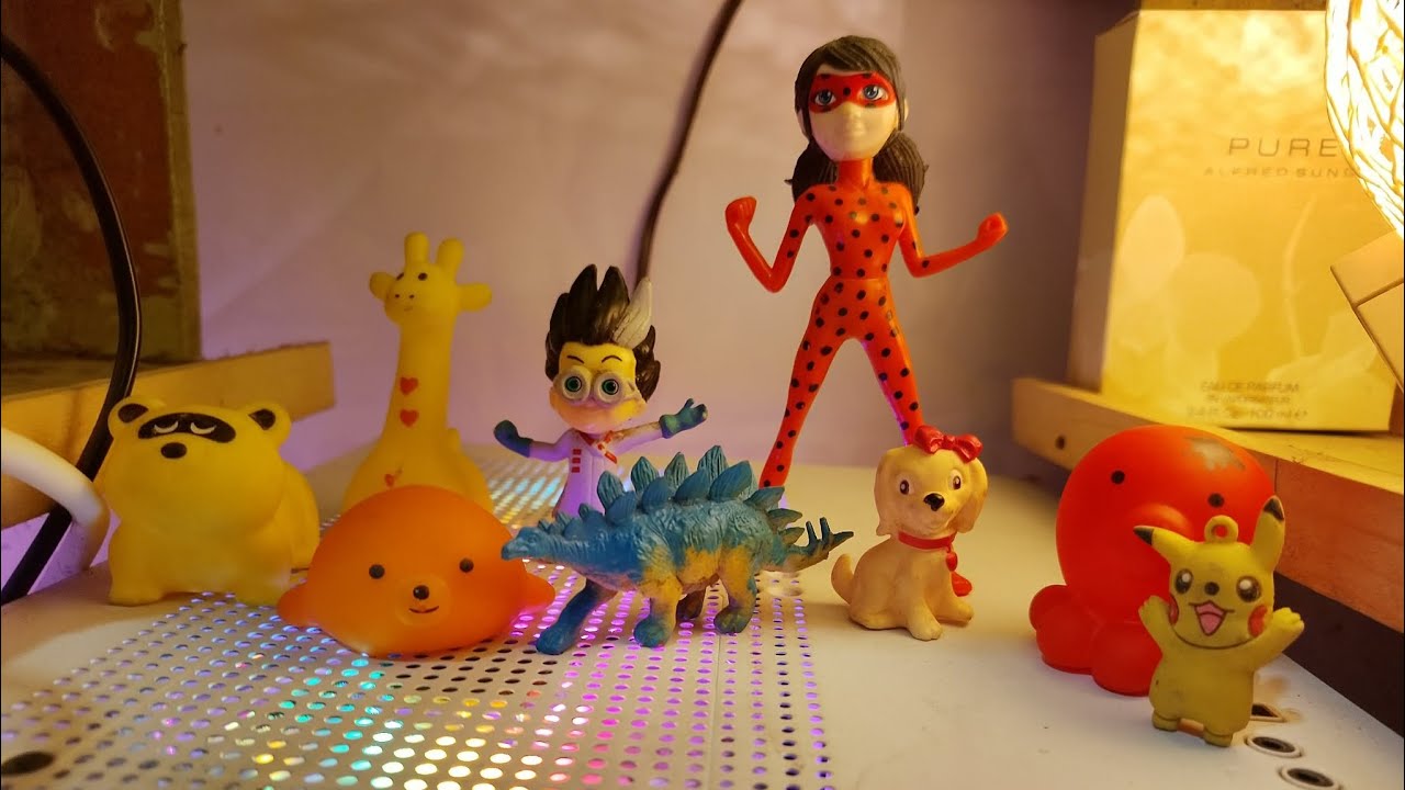 COLLECTION OF ACTION FIGURES and TOYS & MIRACULOUS LADYBUG and CAT NOIR💥