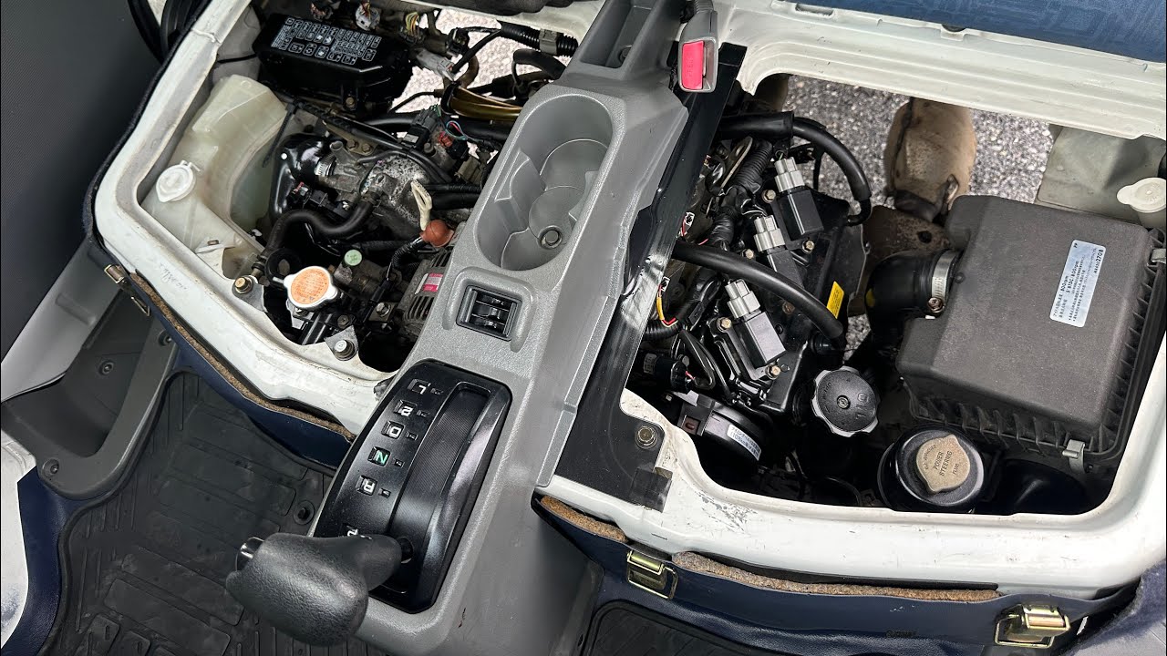 2000 MITSUBISHI MINICAB GD-U61T ——24,455 Miles - Automatic Transmission - A/C - JDM  - ENGINE 