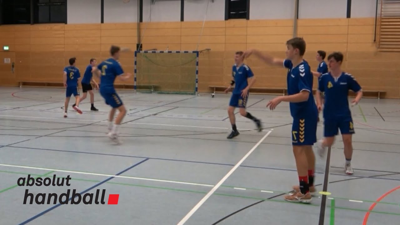 Improve your handball passing skills: Passing in a square ⚽💨🖐